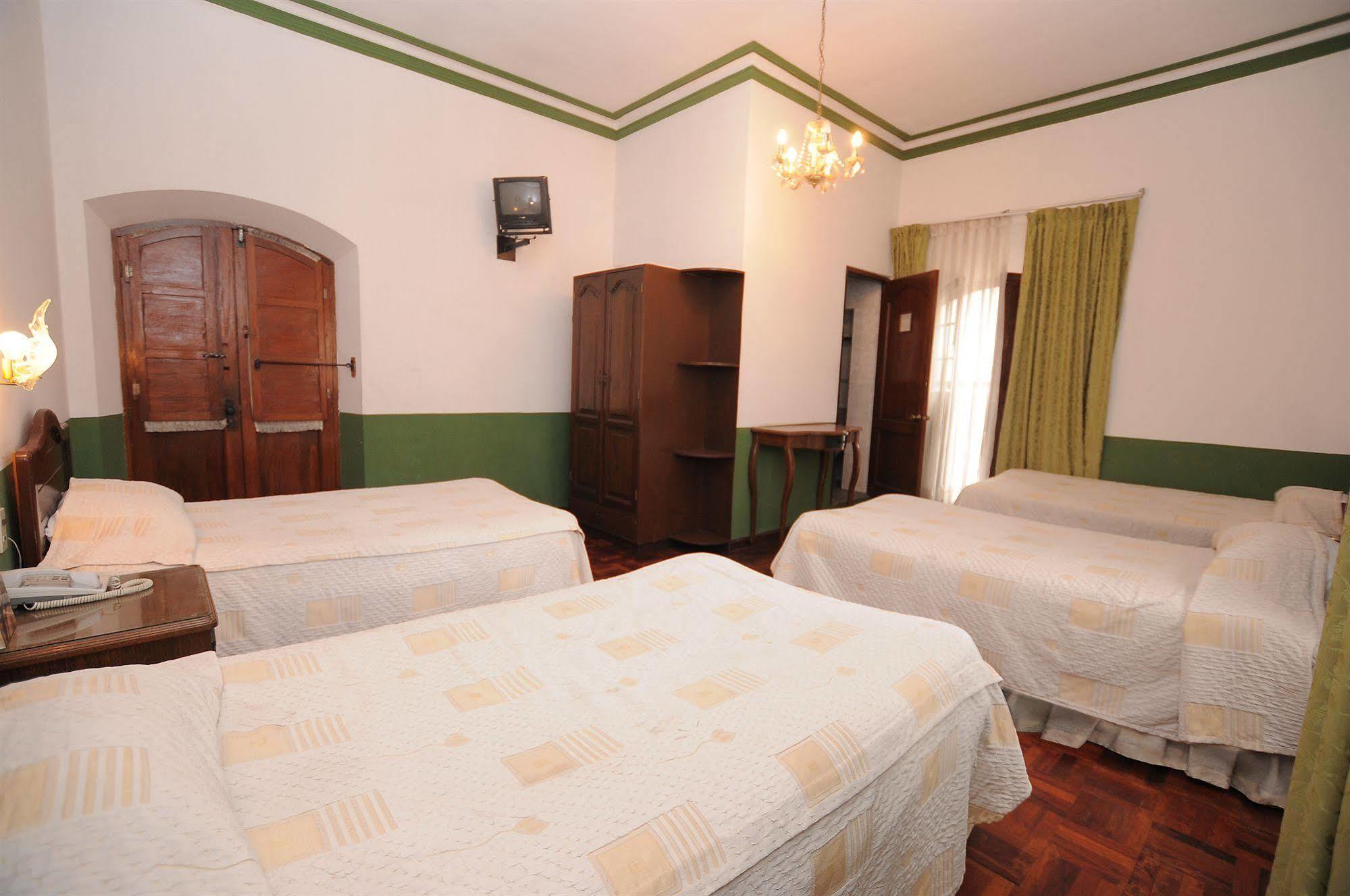 Hostal Recoleta Sur Sucre Luaran gambar