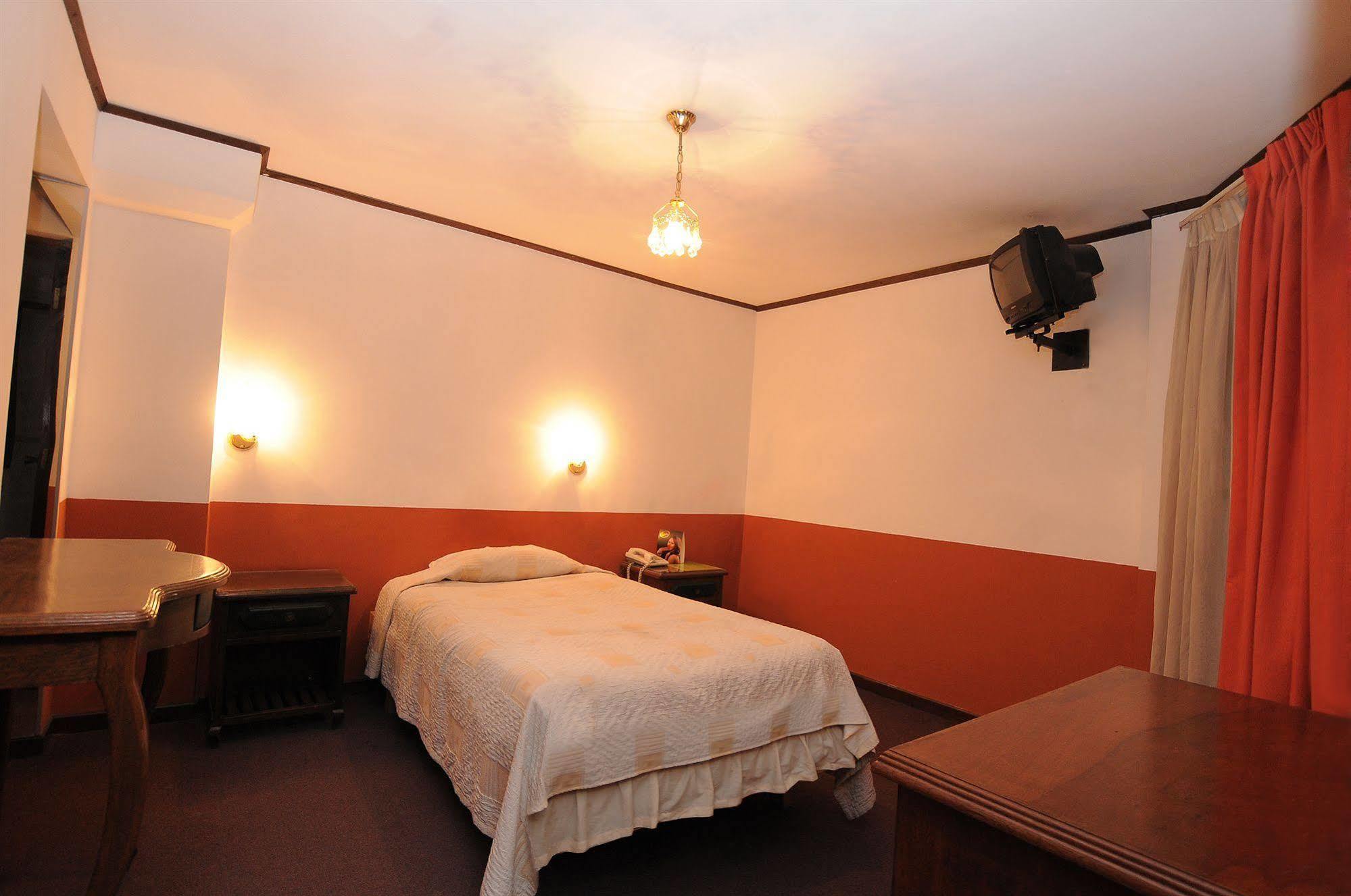 Hostal Recoleta Sur Sucre Luaran gambar
