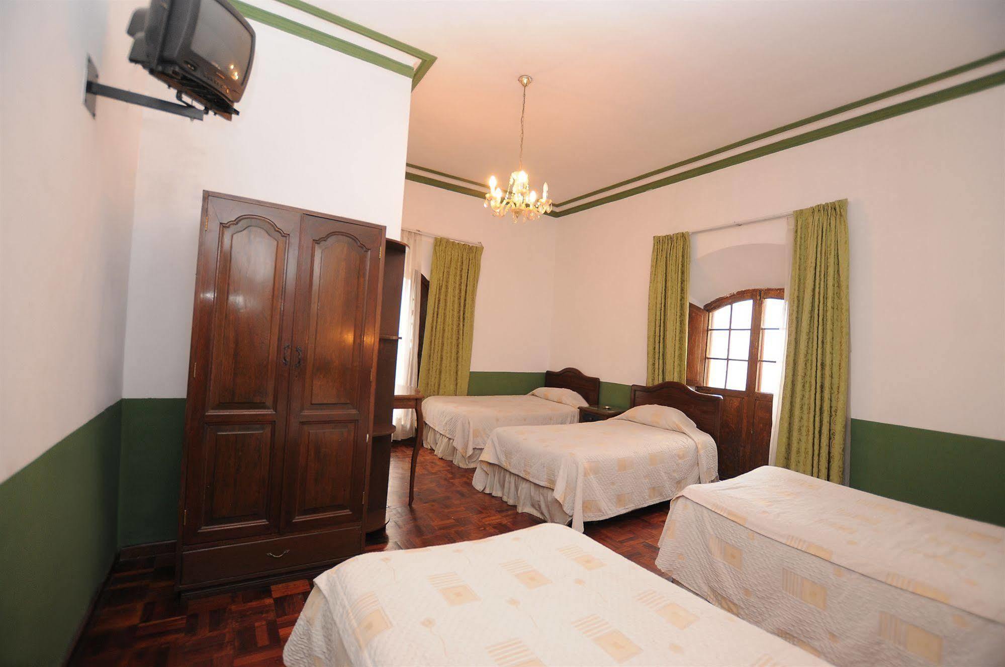 Hostal Recoleta Sur Sucre Luaran gambar